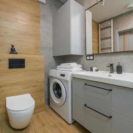 Black & Pink A020 - Apartment *