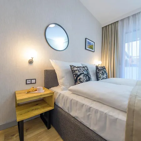 Appartamento Black & Pink A020 - *